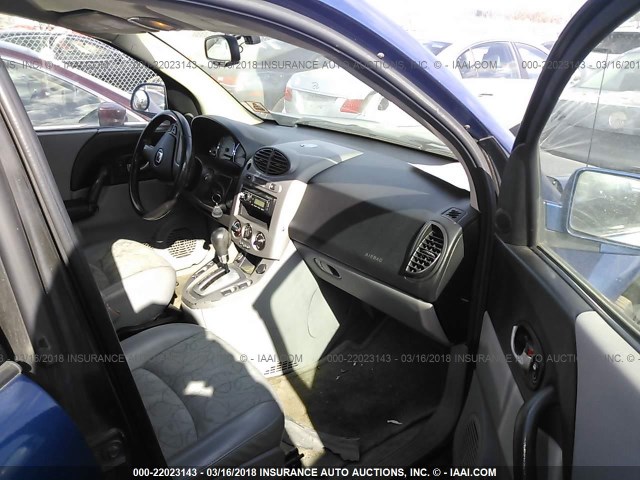 5GZCZ63425S864742 - 2005 SATURN VUE BLUE photo 5