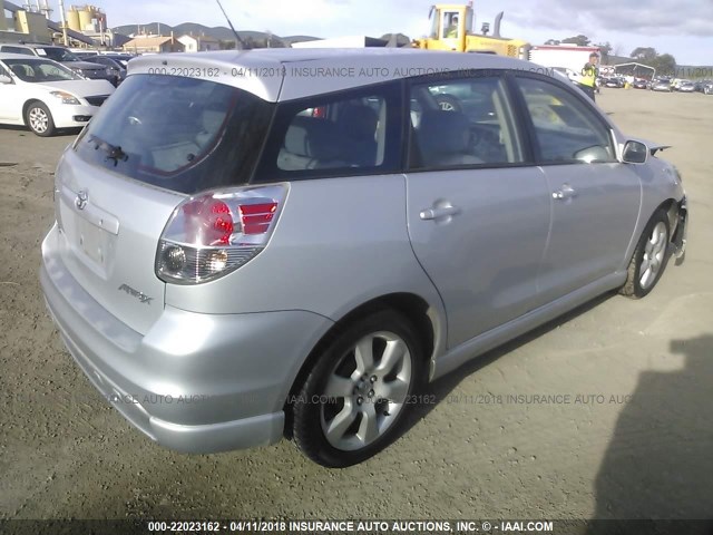 2T1KR32E55C333283 - 2005 TOYOTA COROLLA MATRIX XR SILVER photo 4