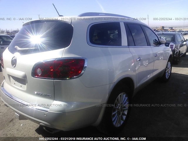 5GAKRCED1CJ314137 - 2012 BUICK ENCLAVE WHITE photo 4