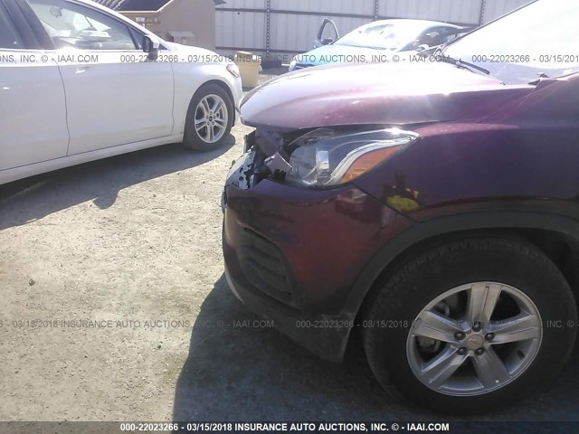 3GNCJLSB9HL140208 - 2017 CHEVROLET TRAX 1LT MAROON photo 6