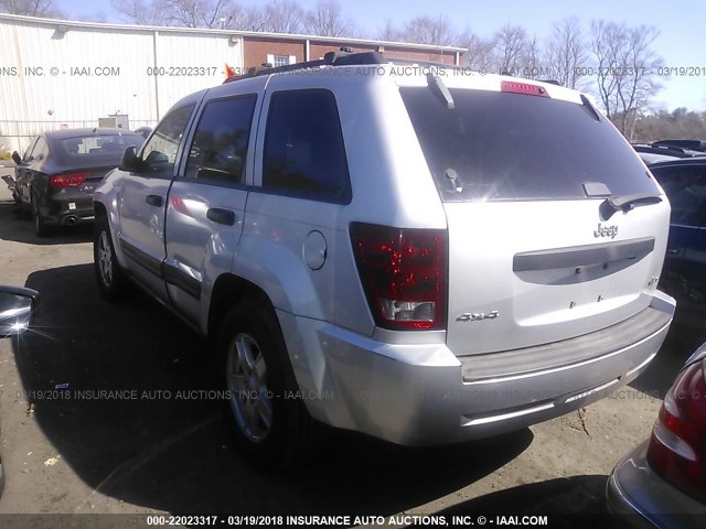 1J4HR48N55C626997 - 2005 JEEP GRAND CHEROKEE LAREDO/COLUMBIA/FREEDOM 银色 照片 3