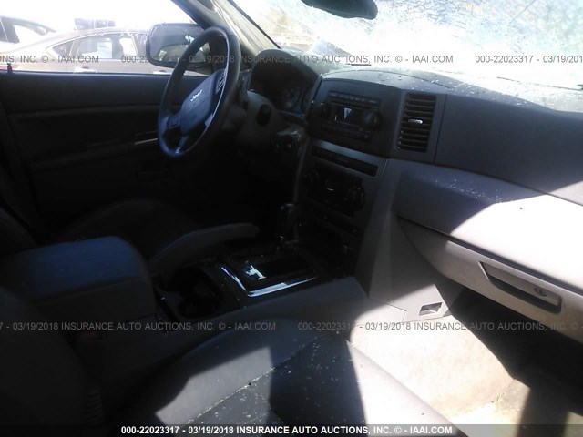 1J4HR48N55C626997 - 2005 JEEP GRAND CHEROKEE LAREDO/COLUMBIA/FREEDOM 银色 照片 5