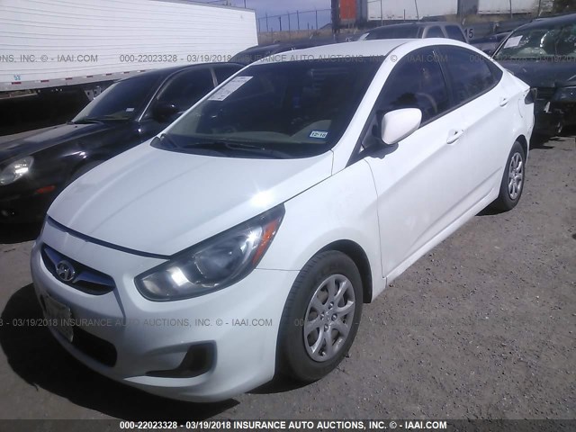 KMHCT4AE0CU224805 - 2012 HYUNDAI ACCENT GLS/GS WHITE photo 2