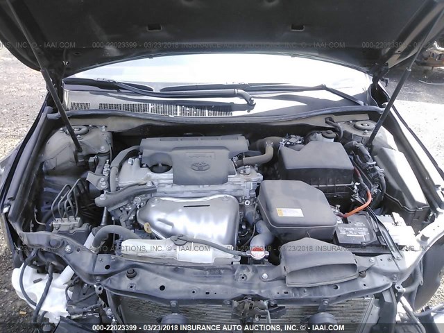 4T4BF1FK5GR551034 - 2016 TOYOTA CAMRY LE/XLE/SE/XSE Schwarz Foto 10