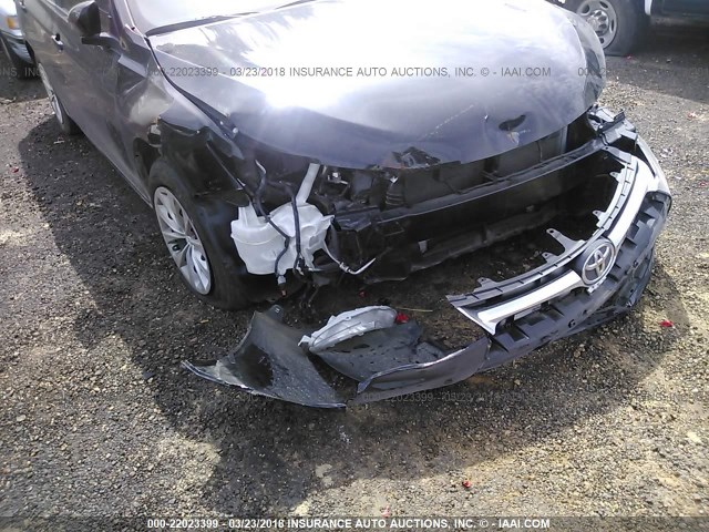 4T4BF1FK5GR551034 - 2016 TOYOTA CAMRY LE/XLE/SE/XSE Schwarz Foto 6