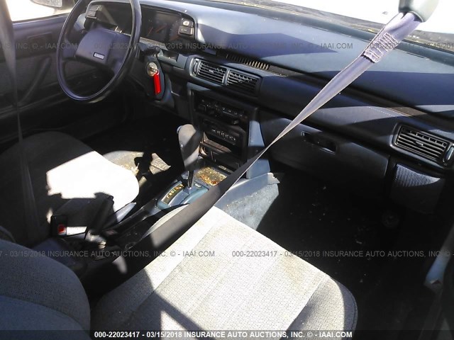 JT2SV21E5L3423832 - 1990 TOYOTA CAMRY DLX Light Blue photo 5