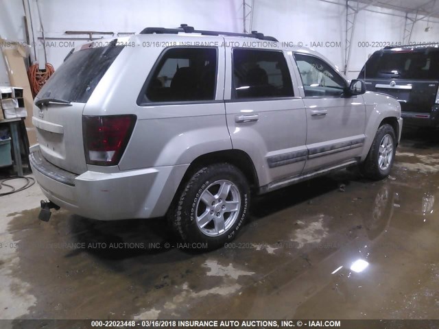 1J4GR48K86C359115 - 2006 JEEP GRAND CHEROKEE LAREDO/COLUMBIA/FREEDOM SILVER photo 4