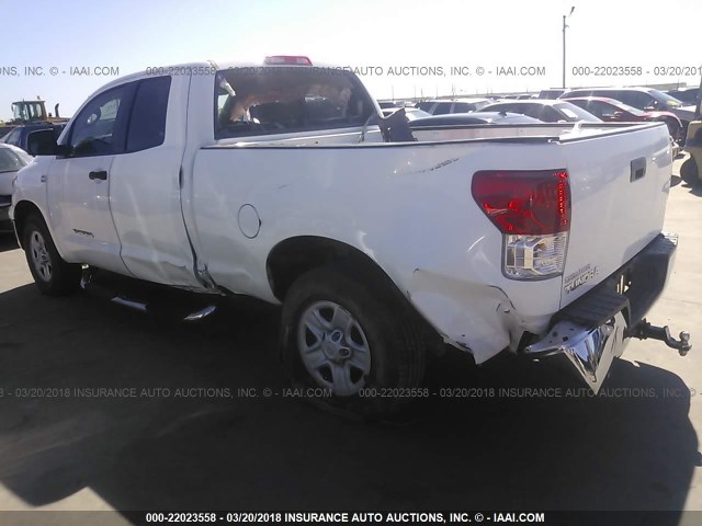 5TFRM5F1XAX004798 - 2010 TOYOTA TUNDRA DOUBLE CAB SR5 WHITE photo 3