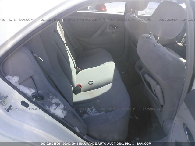 4T4BF3EK5AR021277 - 2010 TOYOTA CAMRY SE/LE/XLE Белый фото 8