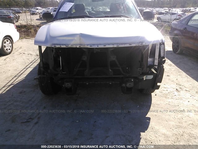 1GTN1TEX7BZ206196 - 2011 GMC SIERRA C1500 ვერცხლისფერი ფოტო 6