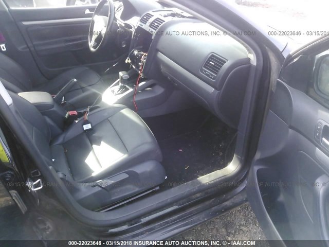 3VWRJ71K38M148596 - 2008 VOLKSWAGEN JETTA WOLFSBURG 黑色 照片 5
