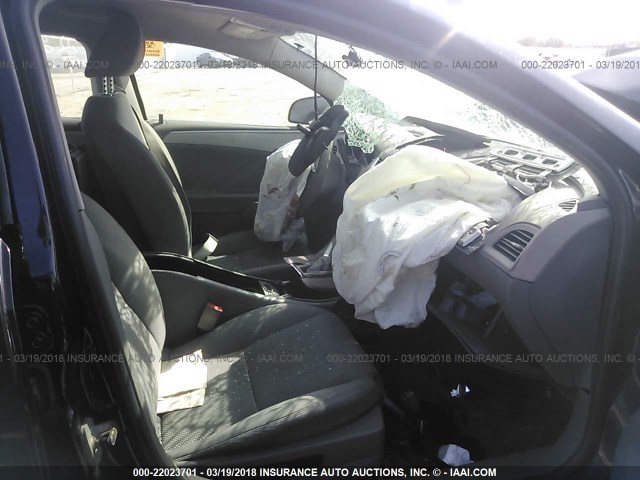 1G1ZC5E17BF139967 - 2011 CHEVROLET MALIBU 1LT 黑色 照片 5