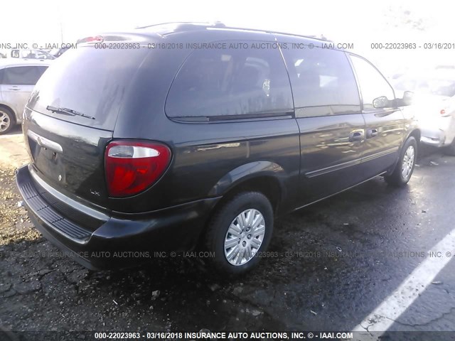 2A8GP44R86R706473 - 2006 CHRYSLER TOWN & COUNTRY LX BLACK photo 4