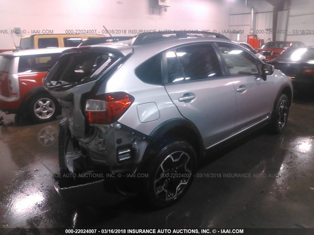 JF2GPACC1FH323913 - 2015 SUBARU XV CROSSTREK 2.0 PREMIUM SILVER photo 4