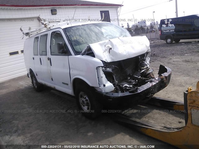 1GTGG25V861193642 - 2006 GMC SAVANA G2500 WHITE photo 1