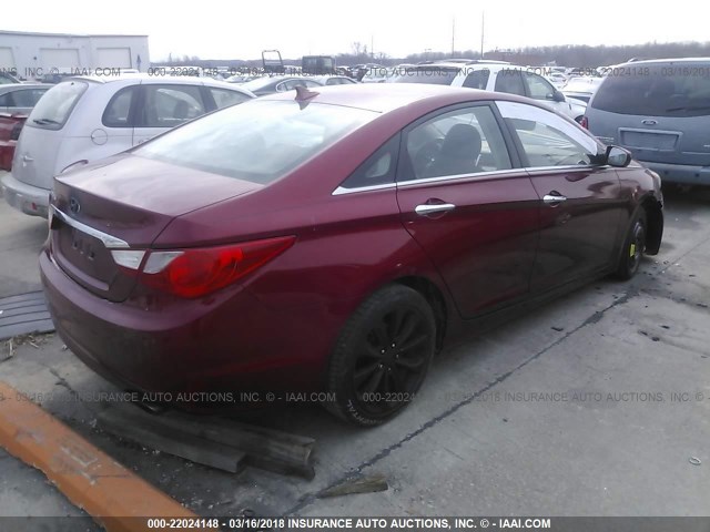 5NPEC4ACXBH093354 - 2011 HYUNDAI SONATA SE/LIMITED RED photo 4