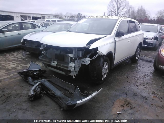 JA4AD2A38FZ007810 - 2015 MITSUBISHI OUTLANDER ES 白色 照片 2