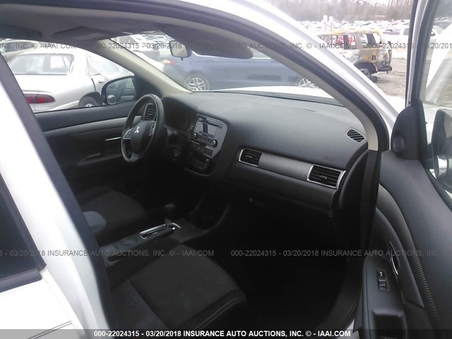 JA4AD2A38FZ007810 - 2015 MITSUBISHI OUTLANDER ES 白色 照片 5