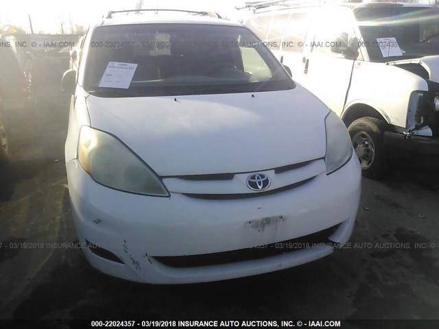 5TDZA23C86S486827 - 2006 TOYOTA SIENNA CE/LE WHITE photo 6