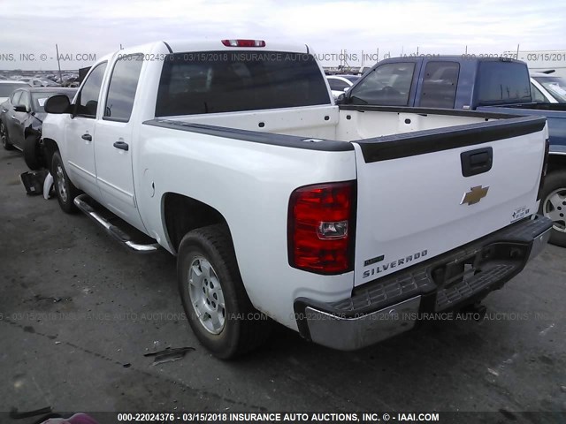 3GCPCSE08BG357791 - 2011 CHEVROLET SILVERADO C1500 LT WHITE photo 3