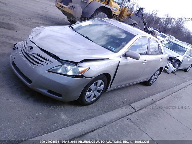 4T1BE46KX8U220031 - 2008 TOYOTA CAMRY CE/LE/XLE/SE GOLD photo 2