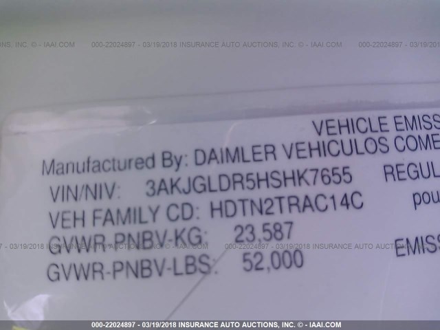 3AKJGLDR5HSHK7655 - 2017 FREIGHTLINER CASCADIA 125  WHITE photo 10