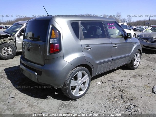 KNDJT2A23B7339319 - 2011 KIA SOUL +/!/SPORT GRAY photo 4