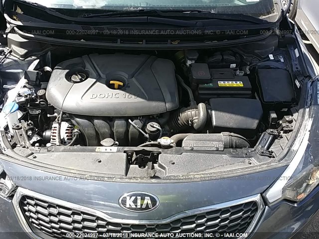 KNAFK4A65G5597753 - 2016 KIA FORTE LX GRAY photo 10