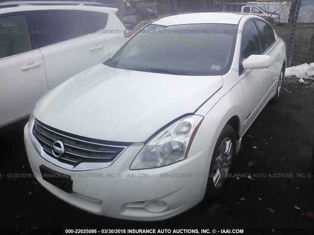 1N4CL2AP9BC181912 - 2011 NISSAN ALTIMA HYBRID WHITE photo 2