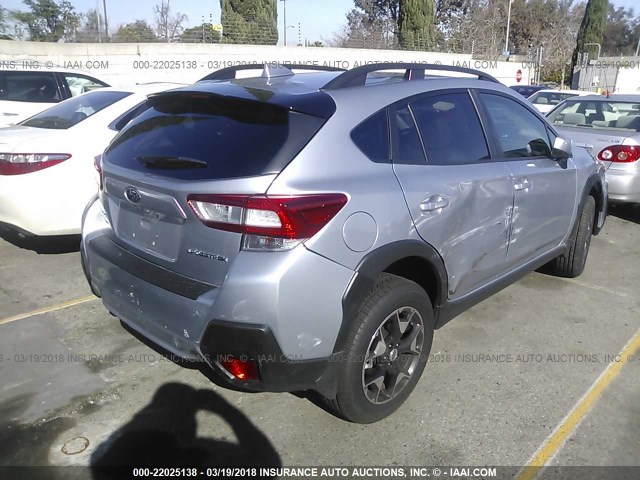 JF2GTACC3J8250077 - 2018 SUBARU CROSSTREK PREMIUM SILVER photo 4