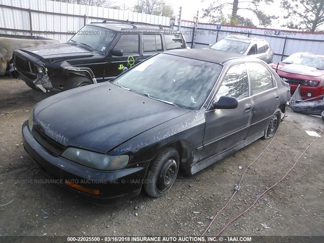 1HGCD5637TA290673 - 1996 HONDA ACCORD LX/EX BLACK photo 2