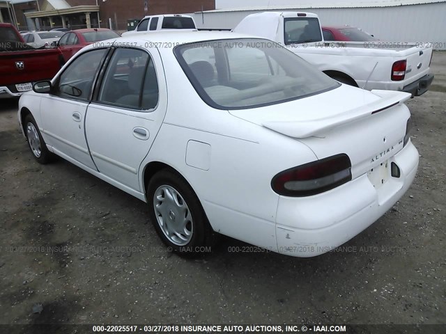 1N4BU31D4VC280274 - 1997 NISSAN ALTIMA XE/GXE/SE/GLE WHITE photo 3