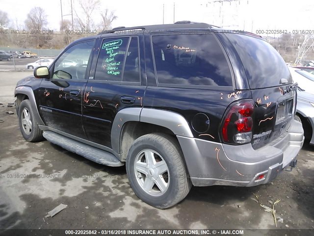 1GNDT13S622201489 - 2002 CHEVROLET TRAILBLAZER  BLACK photo 3