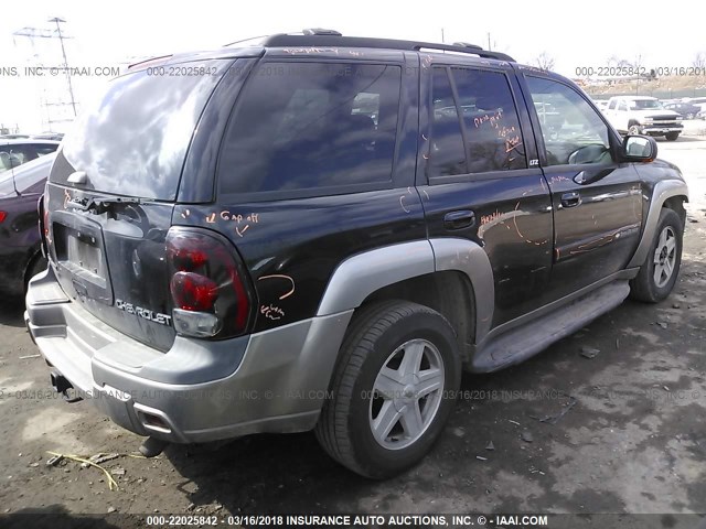 1GNDT13S622201489 - 2002 CHEVROLET TRAILBLAZER  BLACK photo 4