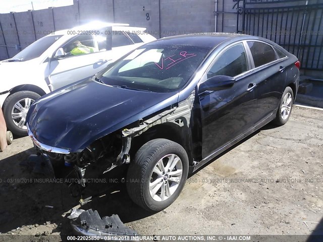 5NPEB4AC3CH413005 - 2012 HYUNDAI SONATA GLS BLUE photo 2