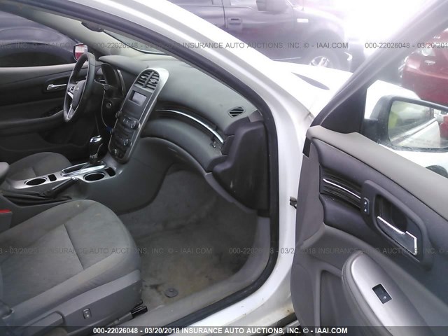 1G11B5SL8EF289287 - 2014 CHEVROLET MALIBU LS 白色 照片 5