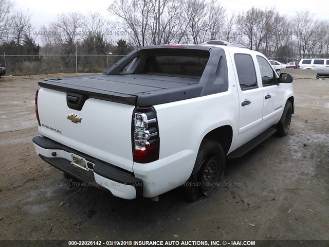 3GNEC12J59G159573 - 2009 CHEVROLET AVALANCHE C1500  LS WHITE photo 4