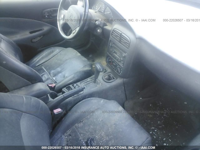 1G8ZY127X1Z104499 - 2001 SATURN SC2 PURPLE photo 5