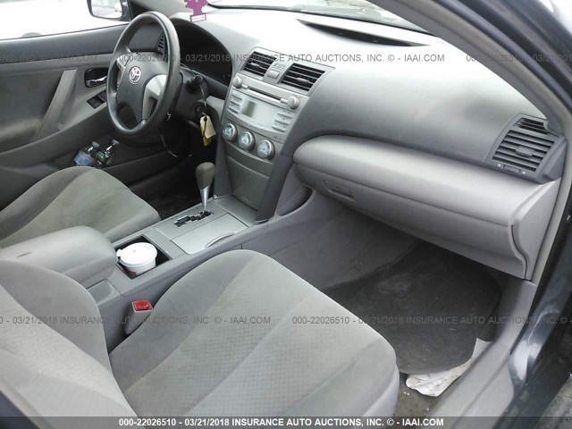 4T1BE46K07U698683 - 2007 TOYOTA CAMRY NEW GENERAT CE/LE/XLE/SE GRAY photo 5