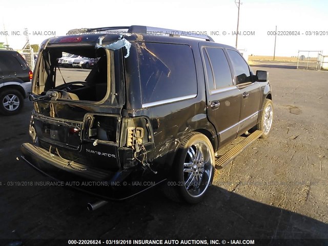 5LMFU275X8LJ10536 - 2008 LINCOLN NAVIGATOR BLACK photo 4