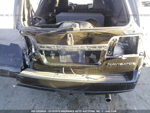 5LMFU275X8LJ10536 - 2008 LINCOLN NAVIGATOR BLACK photo 6