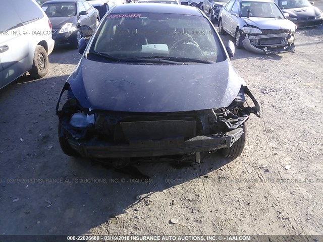 KNAFX4A67E5213258 - 2014 KIA FORTE LX GRAY photo 6