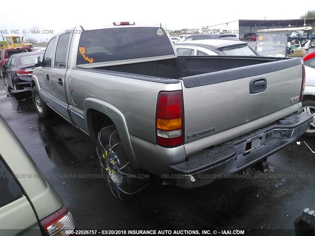 1GTGC13U01F150103 - 2001 GMC SIERRA C1500 HEAVY DUTY GOLD photo 3