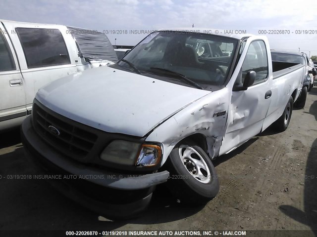 2FTRF17204CA57977 - 2004 FORD F-150 HERITAGE CLASSIC WHITE photo 2