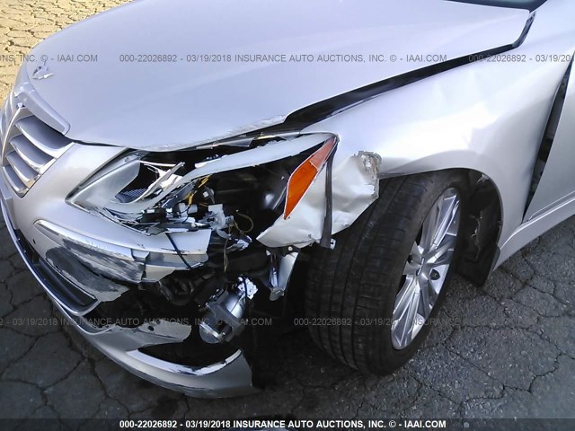 KMHGC4DF9CU179126 - 2012 HYUNDAI GENESIS 4.6L SILVER photo 6