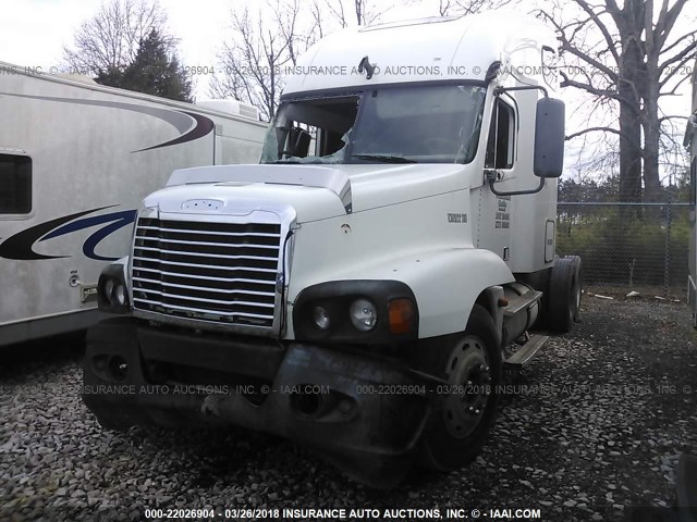 1FUJBBCK04LN17173 - 2004 FREIGHTLINER ST120 ST120 WHITE photo 2