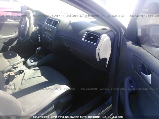 3VW2K7AJ5CM400296 - 2012 VOLKSWAGEN JETTA S 灰色 照片 5