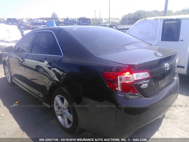 4T1BF1FK9DU661817 - 2013 TOYOTA CAMRY L/SE/LE/XLE 黑色 照片 3