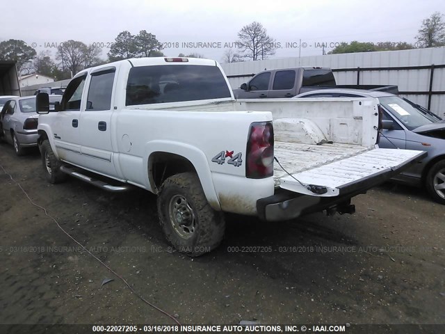 1GCHK23D76F179652 - 2006 CHEVROLET SILVERADO K2500 HEAVY DUTY WHITE photo 3