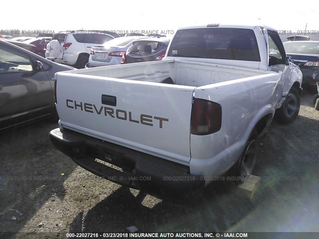 1GCCS145528236392 - 2002 CHEVROLET S TRUCK S10 WHITE photo 4